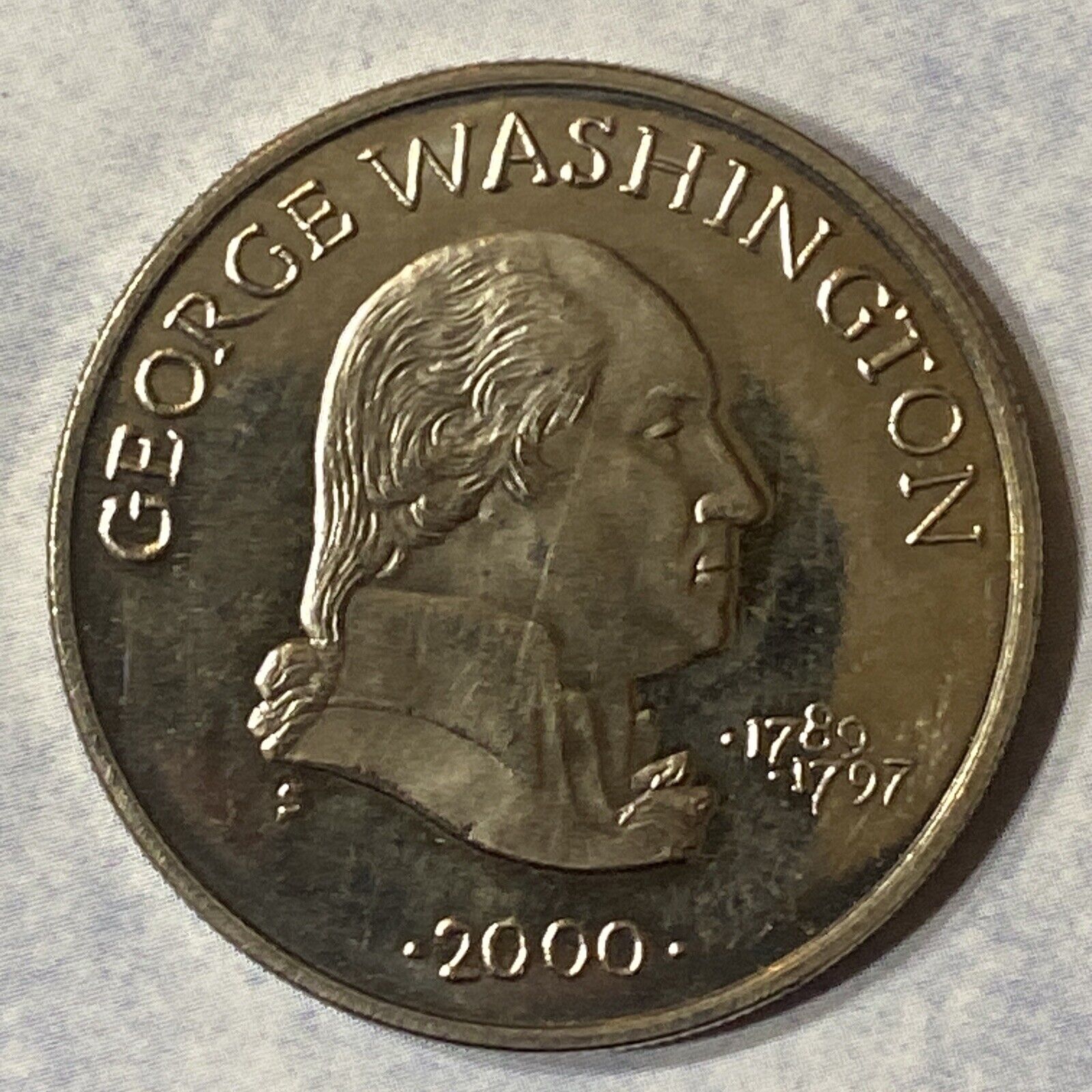 George Washington 2000 Republic Of Liberia Five Dollar $5 Coin - Collectors Coin